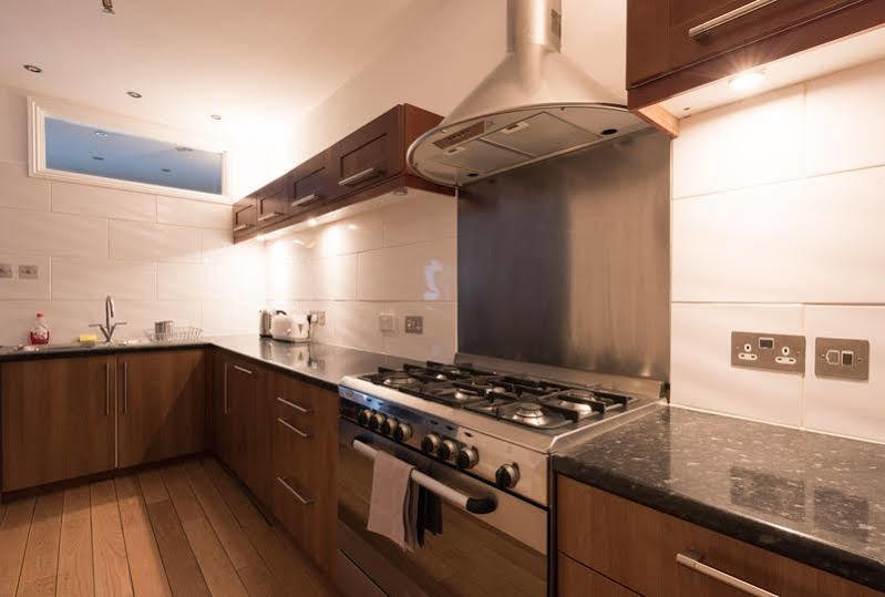 Kensington Apartments Ричмънд Екстериор снимка